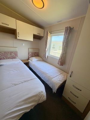 Twin Room- click for photo gallery